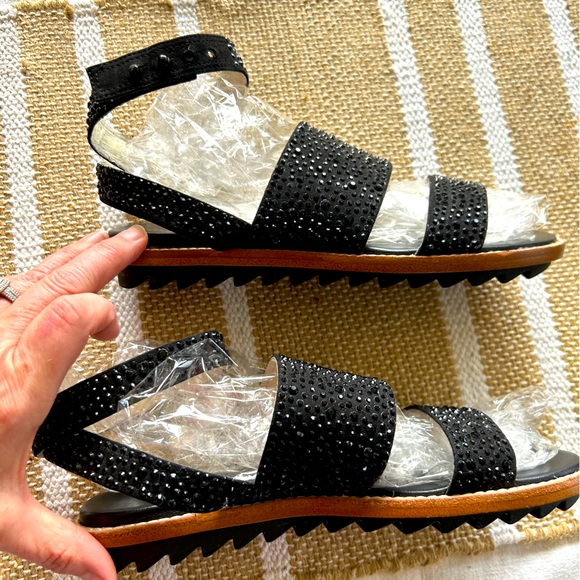 Zara beaded ankle wrap sandals - Size 7.5 (38) - Picture 5 of 8